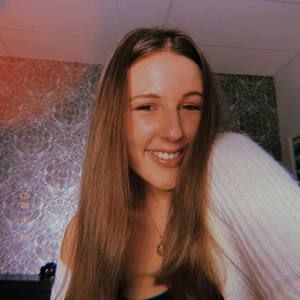 Meet your Posher, Juliette